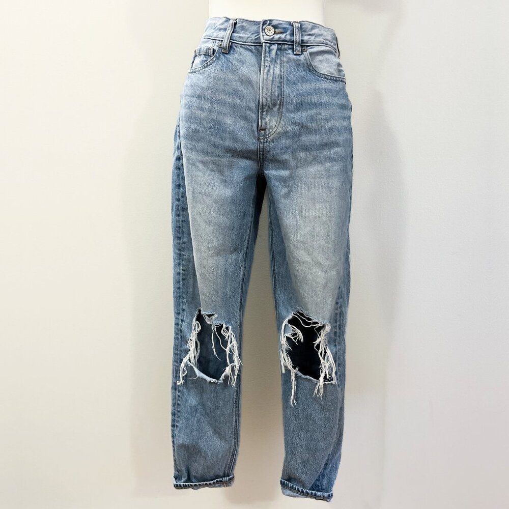 American Eagle Light Wash Distressed Boyfriend Mom High Waisted Jeans